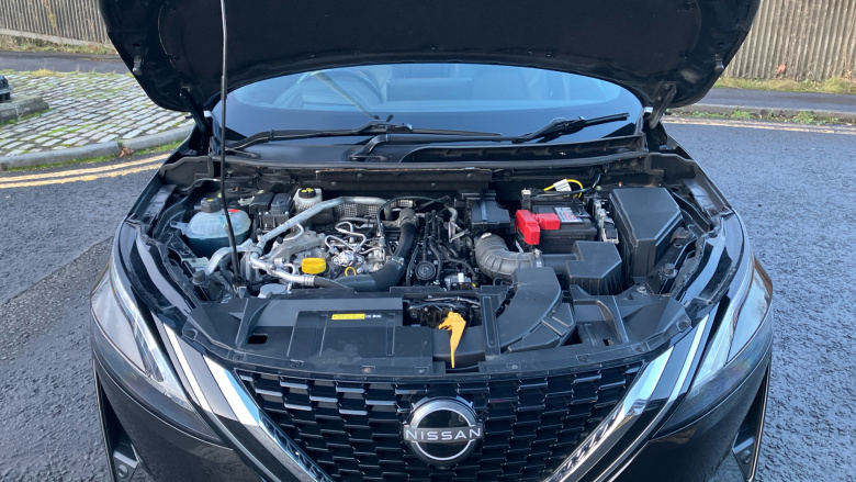 Nissan Qashqai 1.3 DiG-T MH 158 Tekna 5dr Xtronic Petrol Hatchback